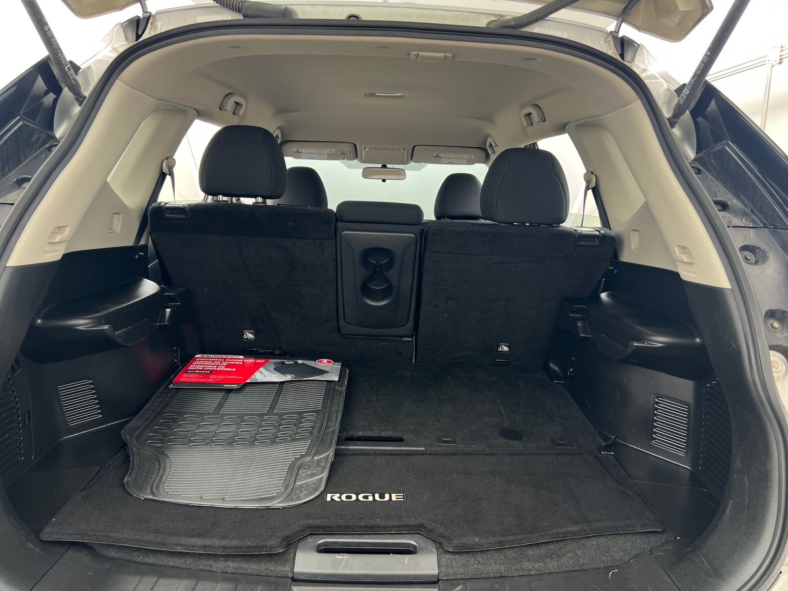 Thumbnail: 2017 Nissan Rogue - 7