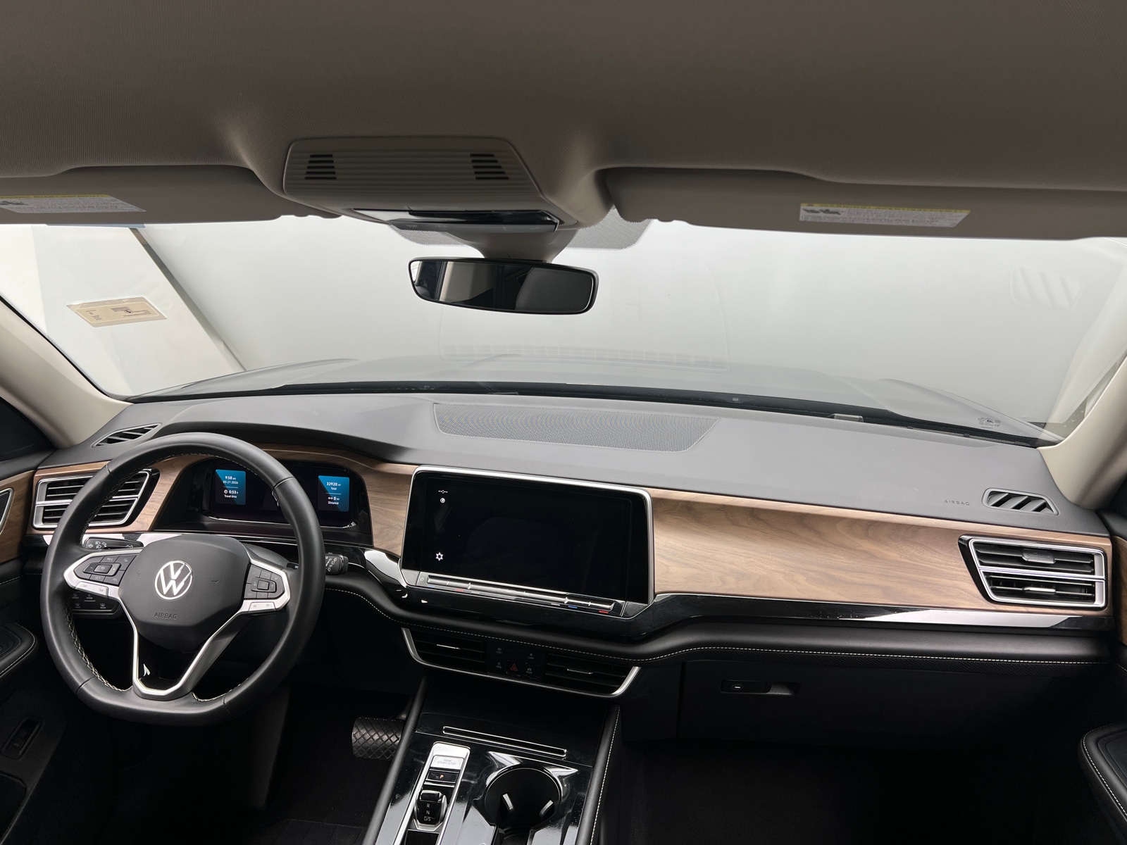 Thumbnail: 2025 Volkswagen Atlas - 2