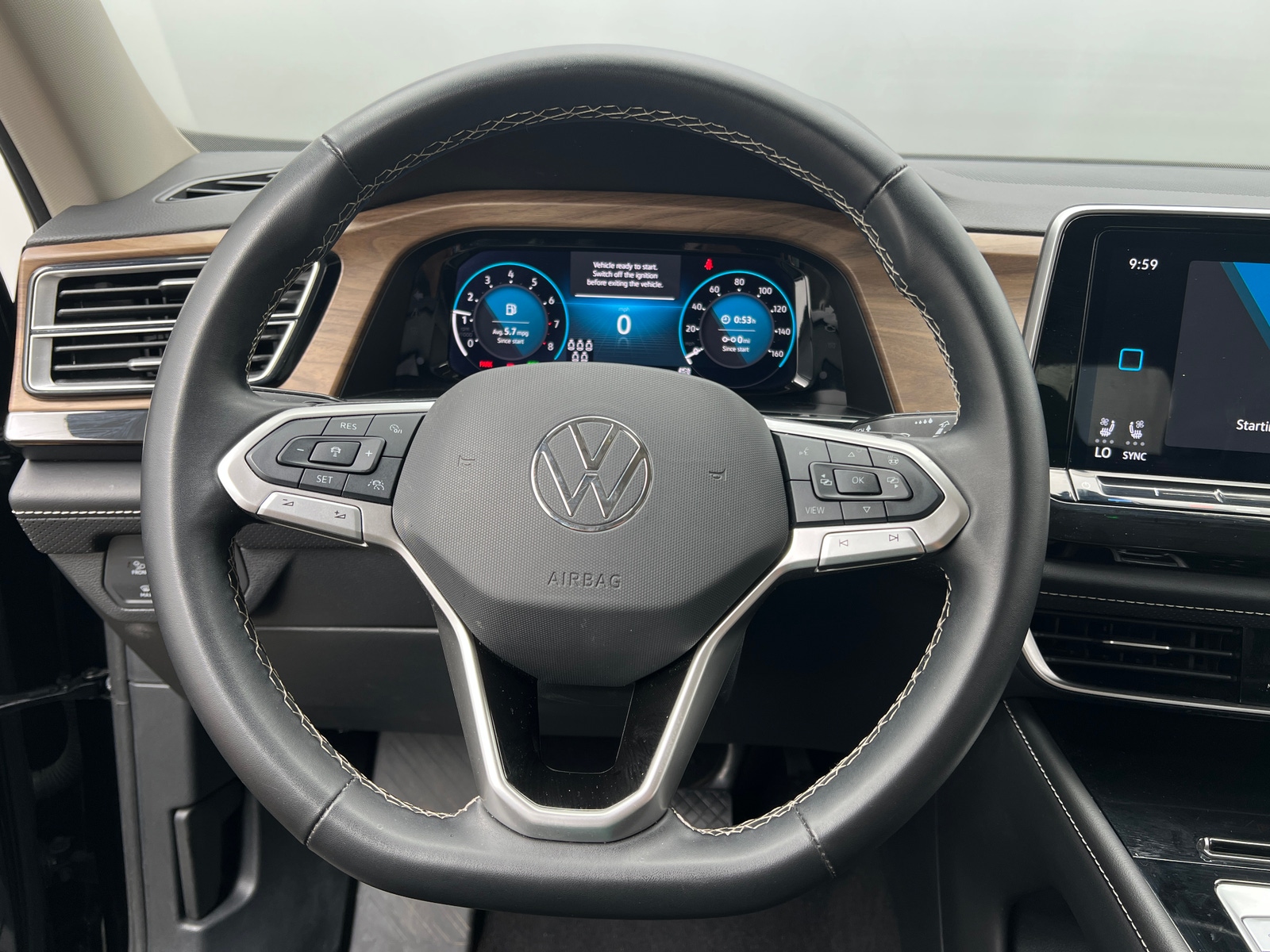 Thumbnail: 2025 Volkswagen Atlas - 4