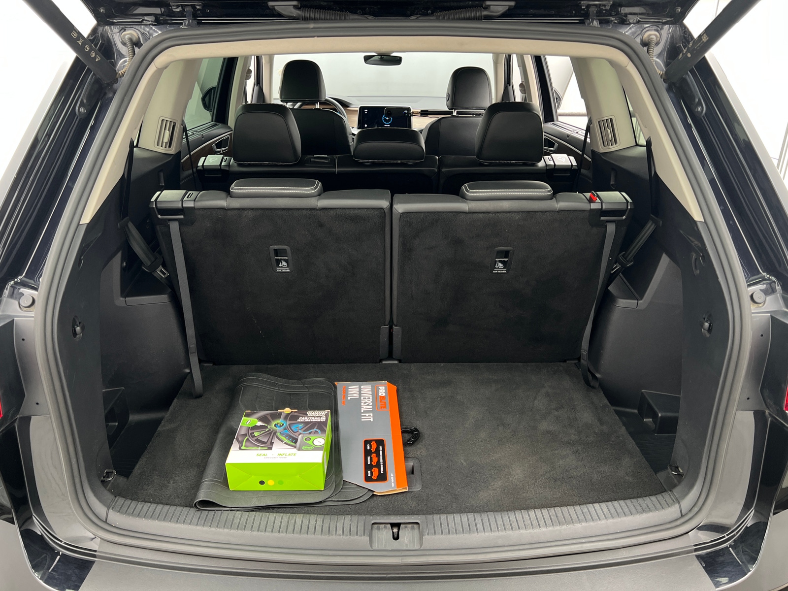 Thumbnail: 2025 Volkswagen Atlas - 6