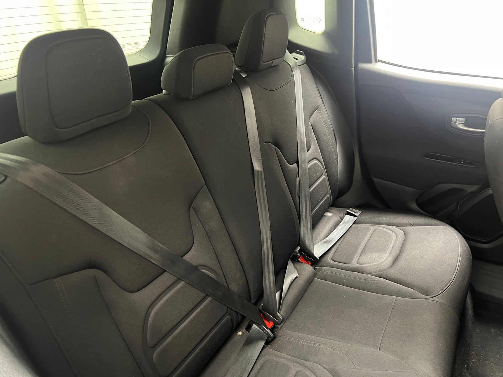 Thumbnail: 2021 Jeep Renegade - 6