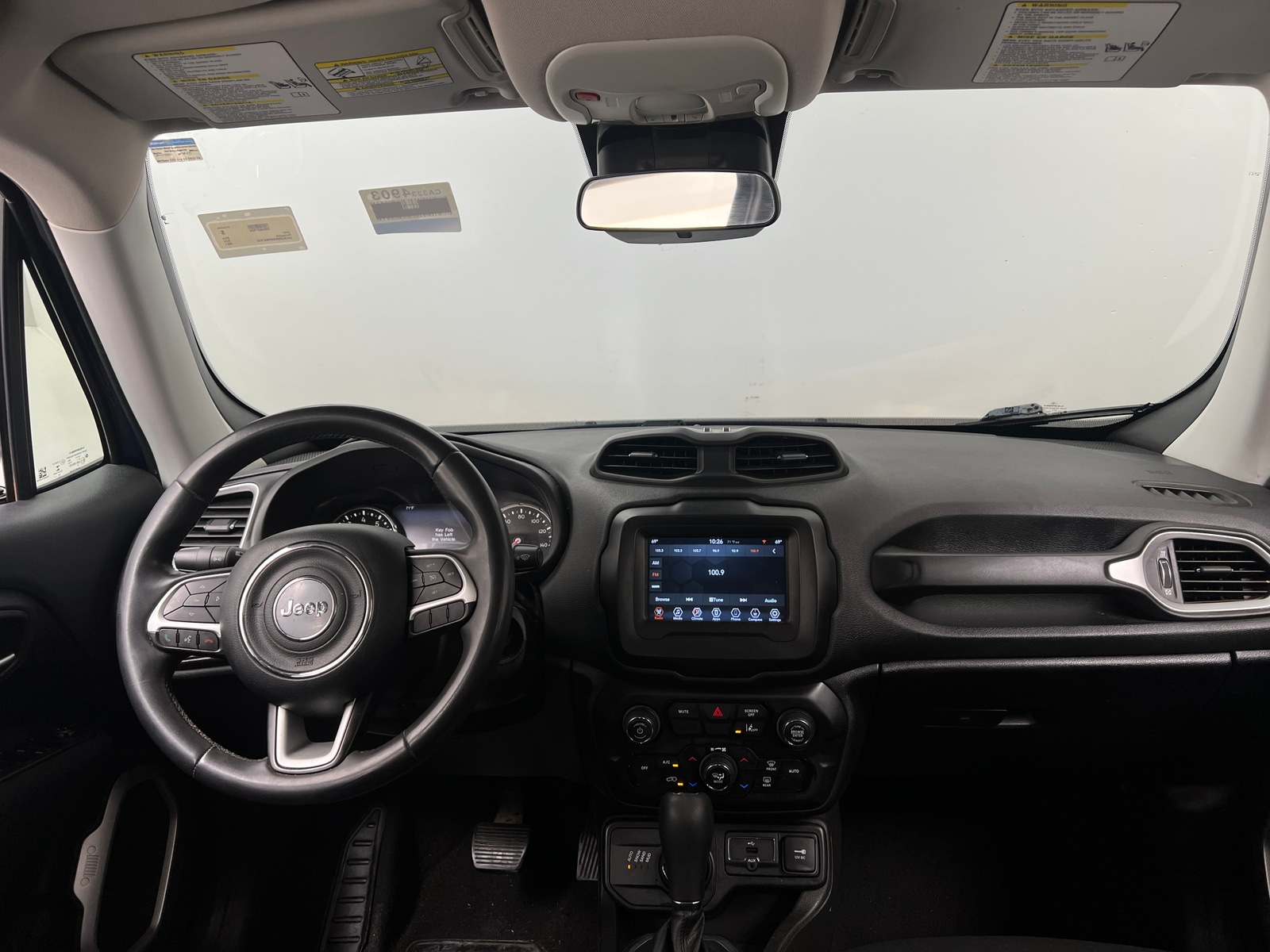 Thumbnail: 2021 Jeep Renegade - 3