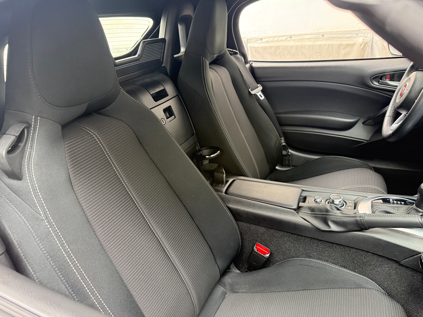 Thumbnail: 2020 Fiat 124 Spider - 2