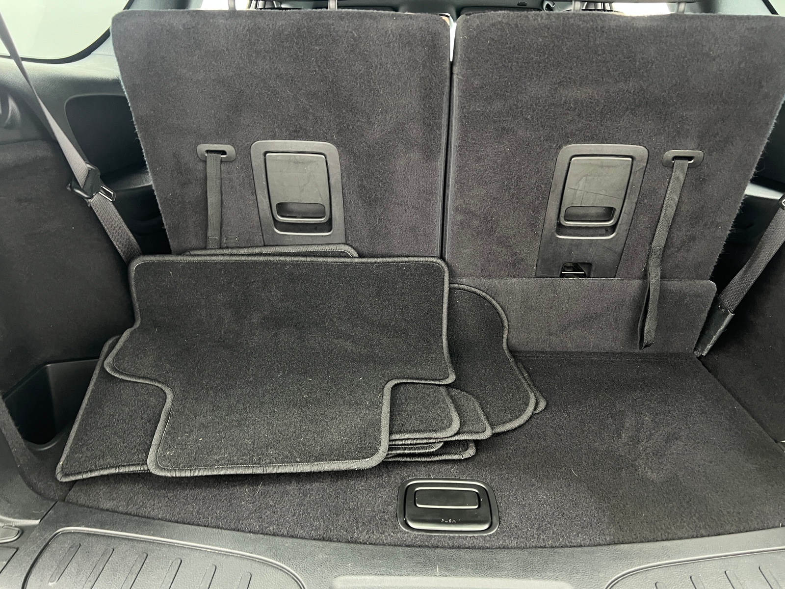 Thumbnail: 2021 Dodge Durango - 7