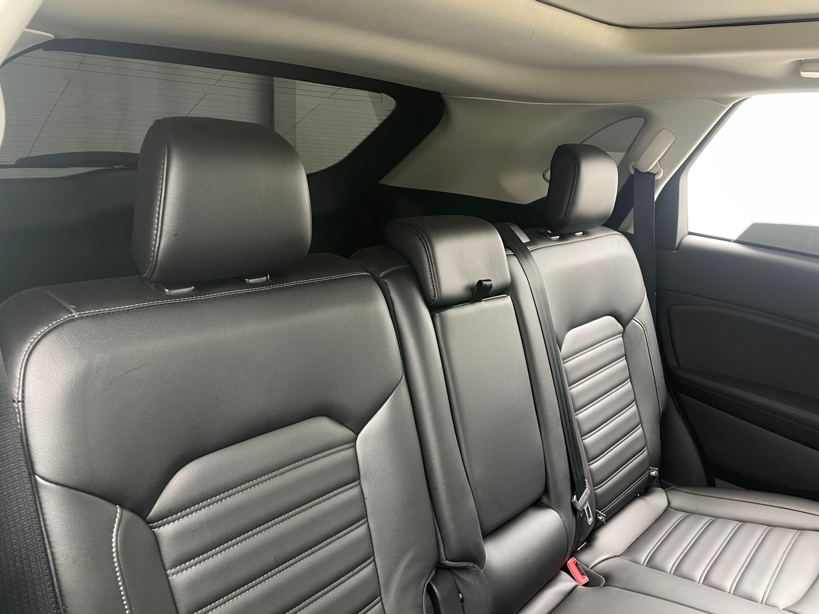 Thumbnail: 2020 Ford Edge - 5