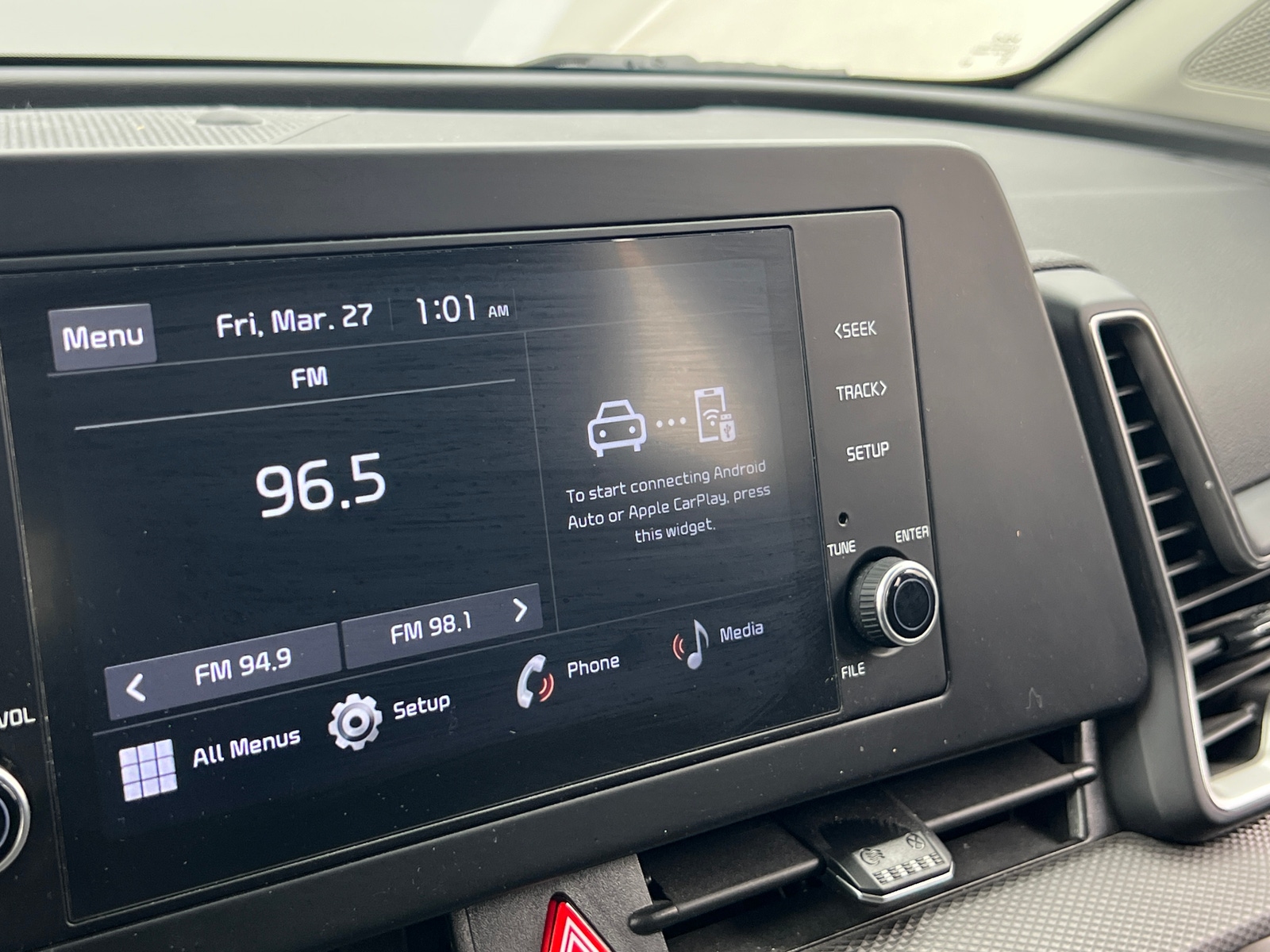 Thumbnail: 2023 Kia Sportage - 4