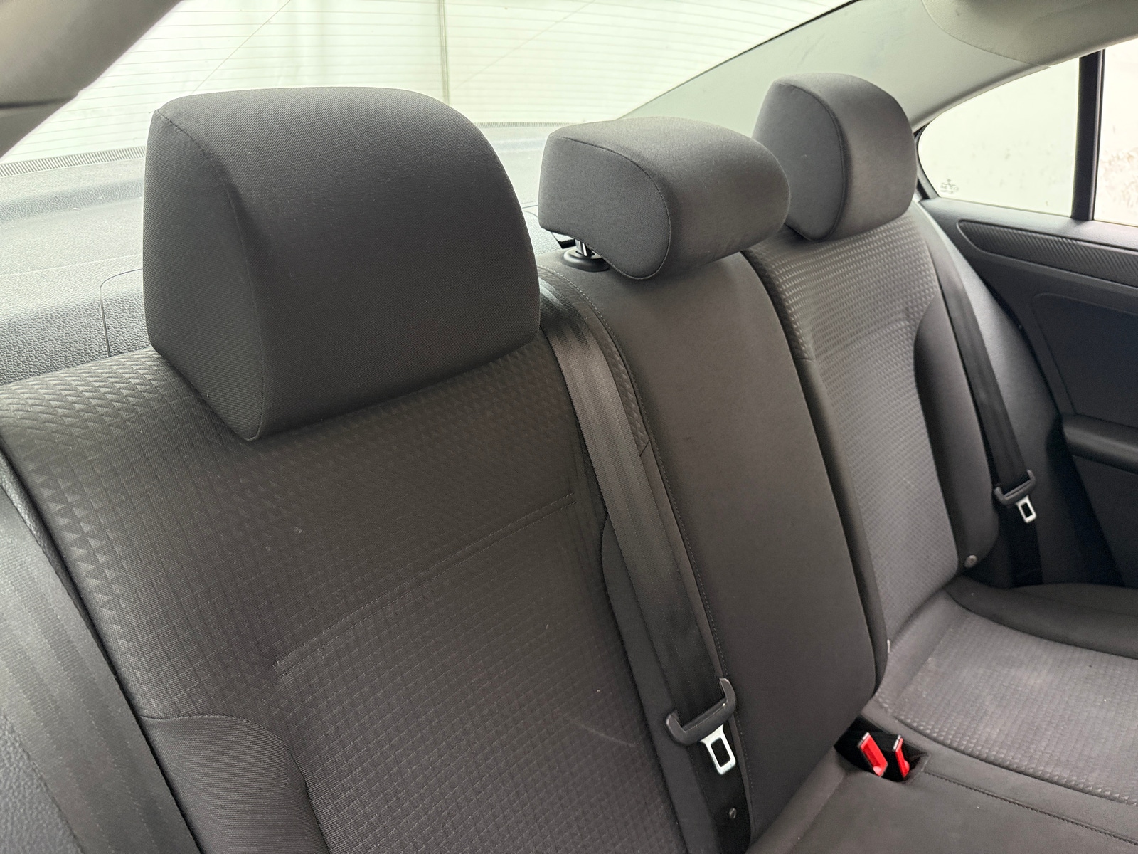 Thumbnail: 2015 Volkswagen Jetta - 6