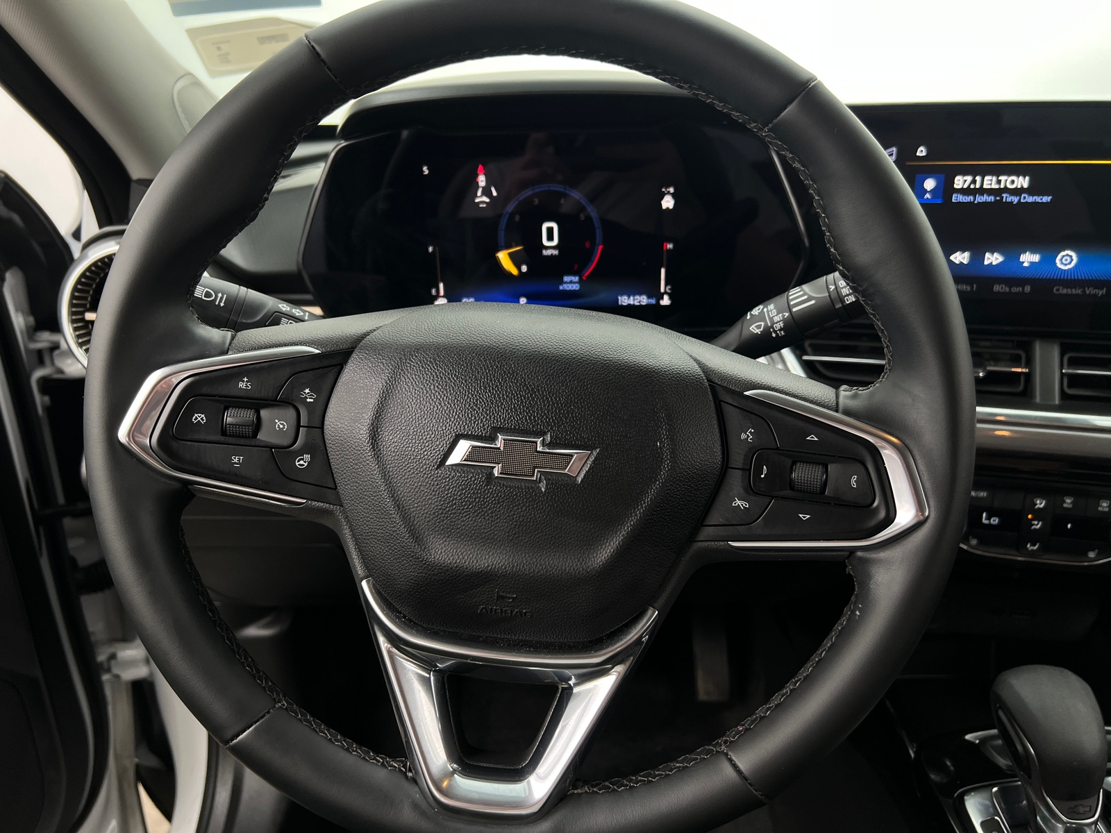 Thumbnail: 2025 Chevrolet Trax - 4