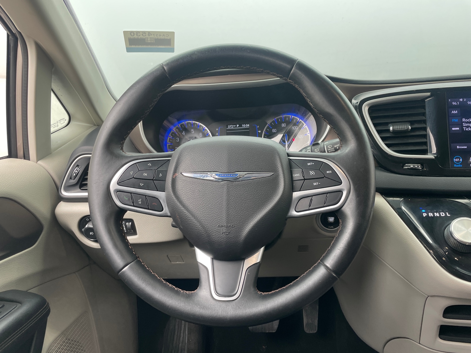 Thumbnail: 2018 Chrysler Pacifica - 4