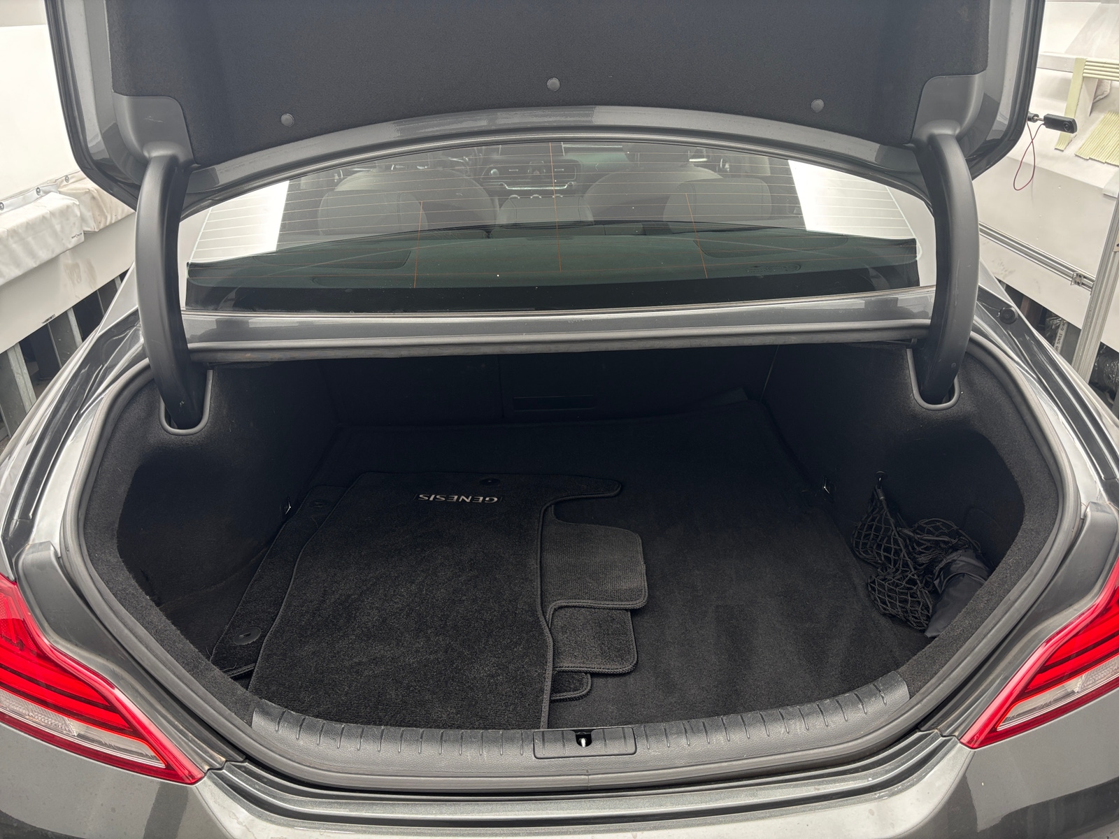 Thumbnail: 2019 Genesis G70 - 6