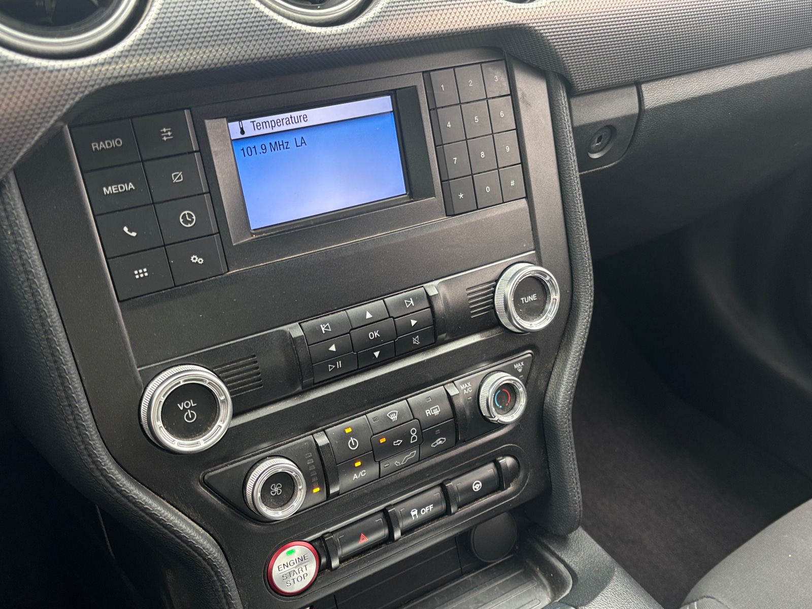 Thumbnail: 2019 Ford Mustang - 3