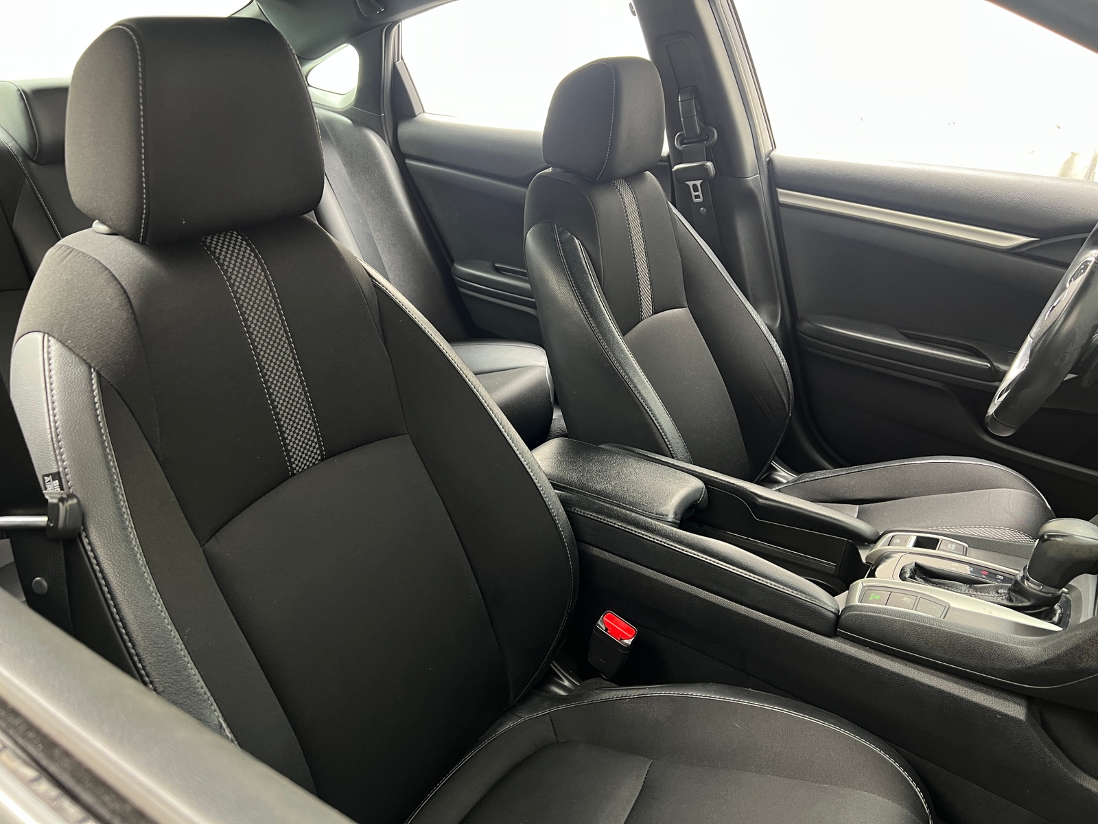 Thumbnail: 2020 Honda Civic - 2