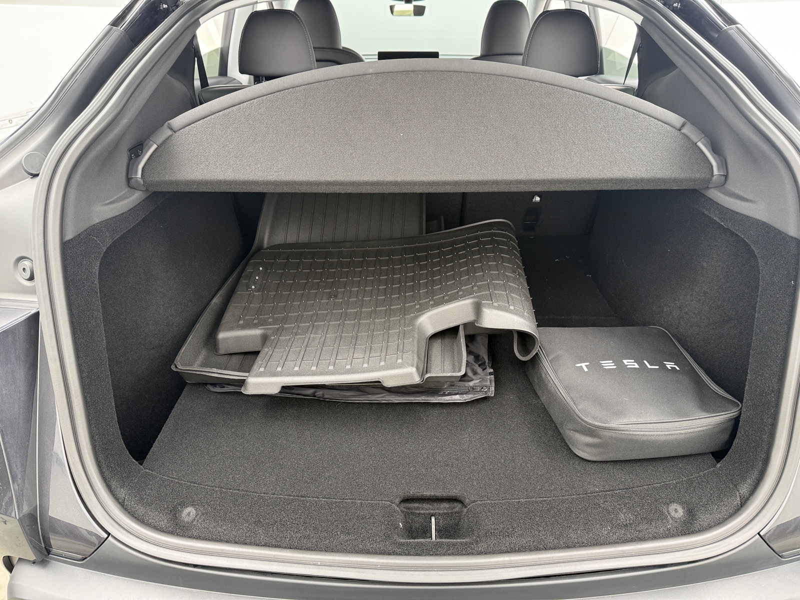 Thumbnail: 2026 Tesla Model Y - 6