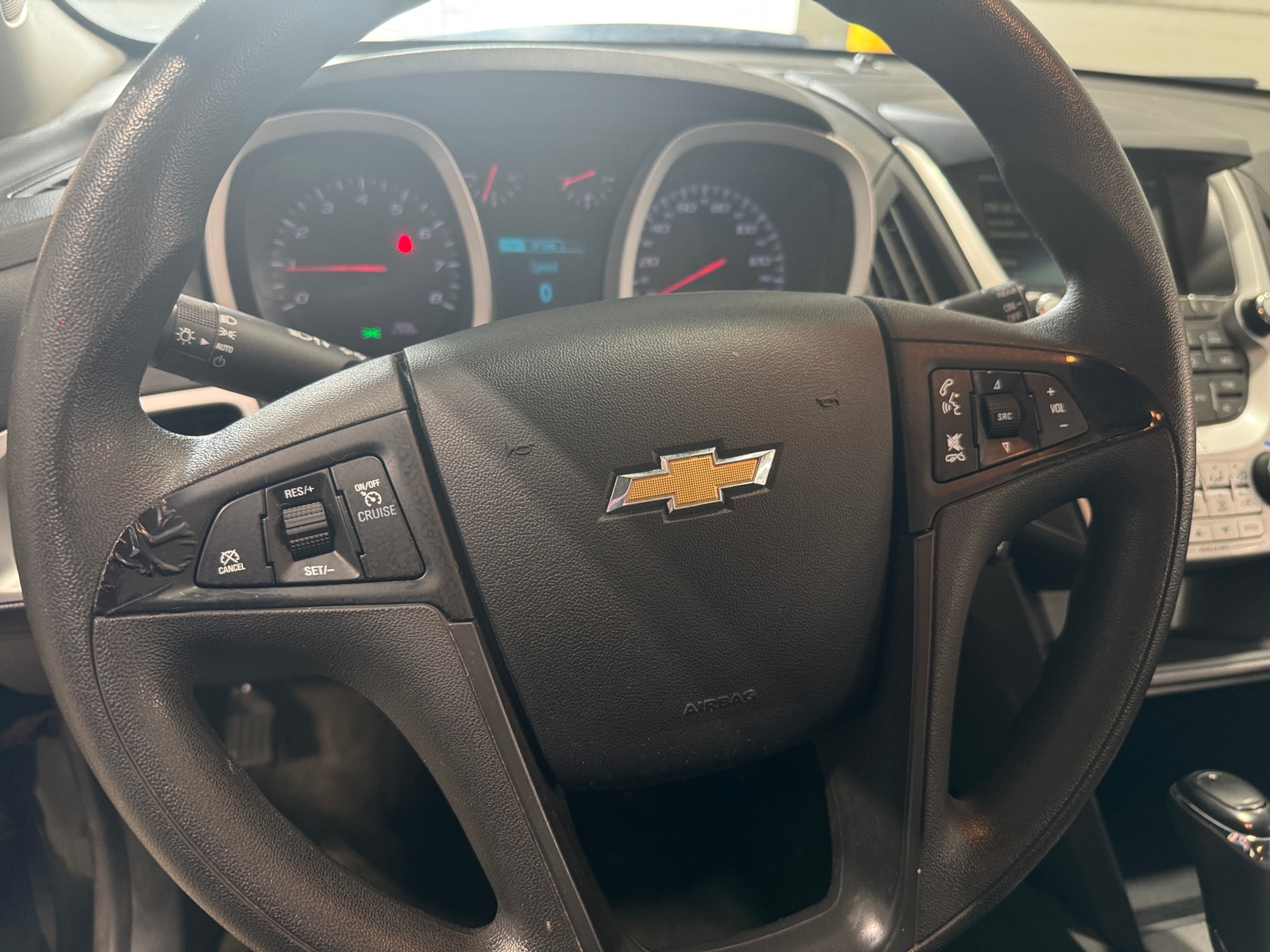 Thumbnail: 2017 Chevrolet Equinox - 5