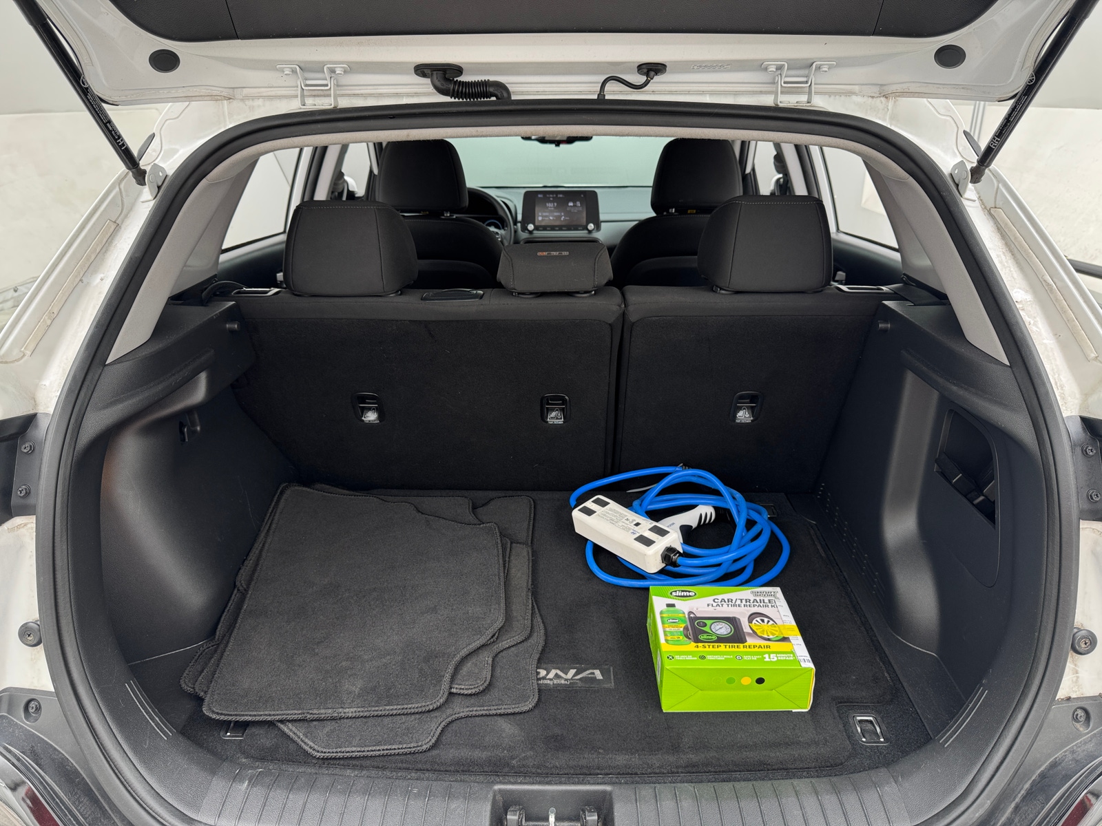 Thumbnail: 2023 Hyundai Kona - 7