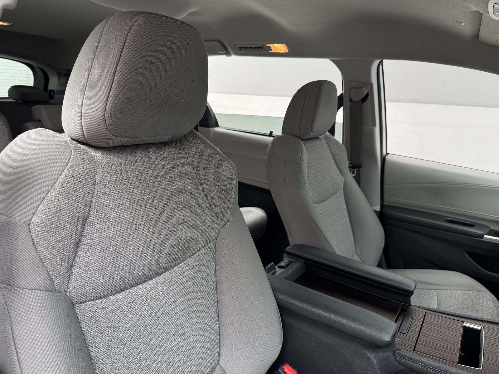 Thumbnail: 2024 Toyota Sienna - 2