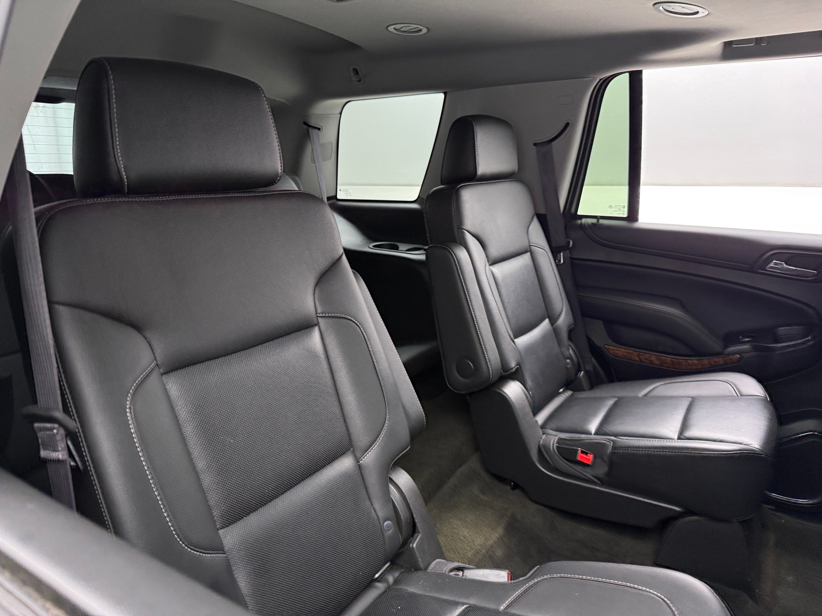 Thumbnail: 2017 Chevrolet Tahoe - 5