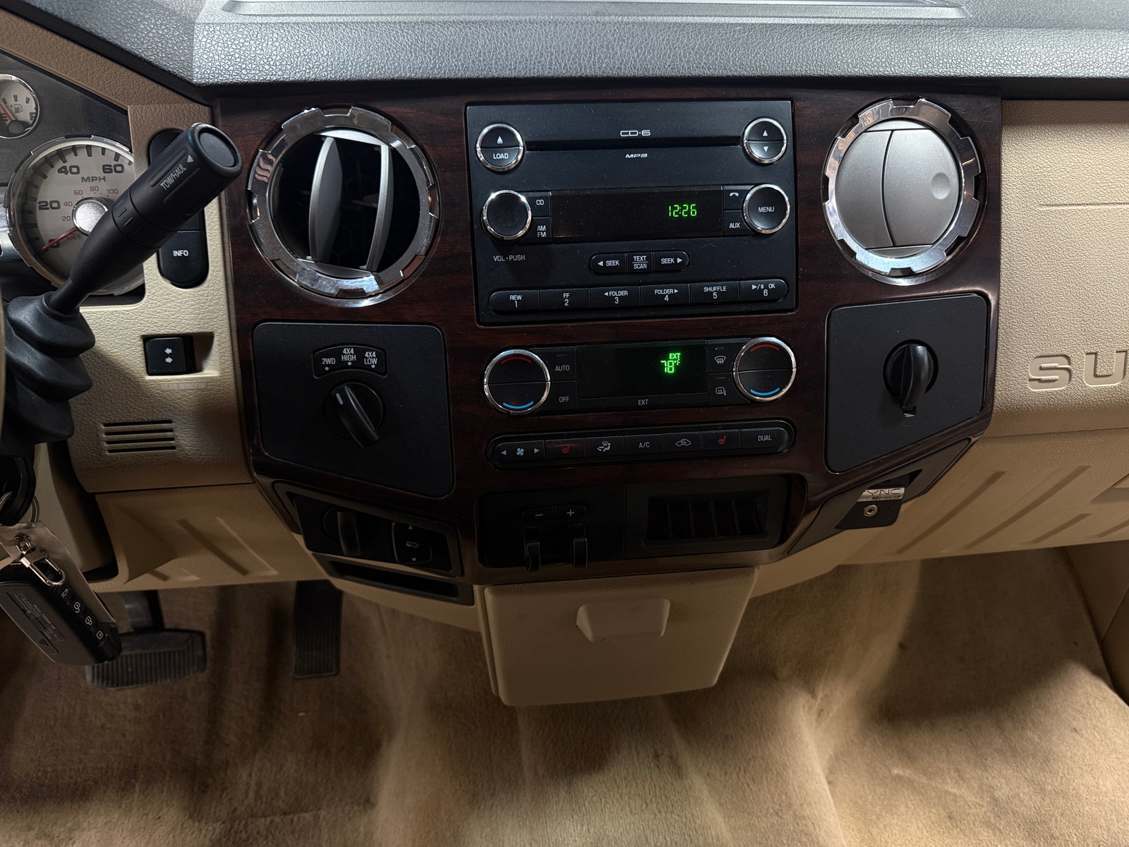 Thumbnail: 2010 Ford Econoline - 3