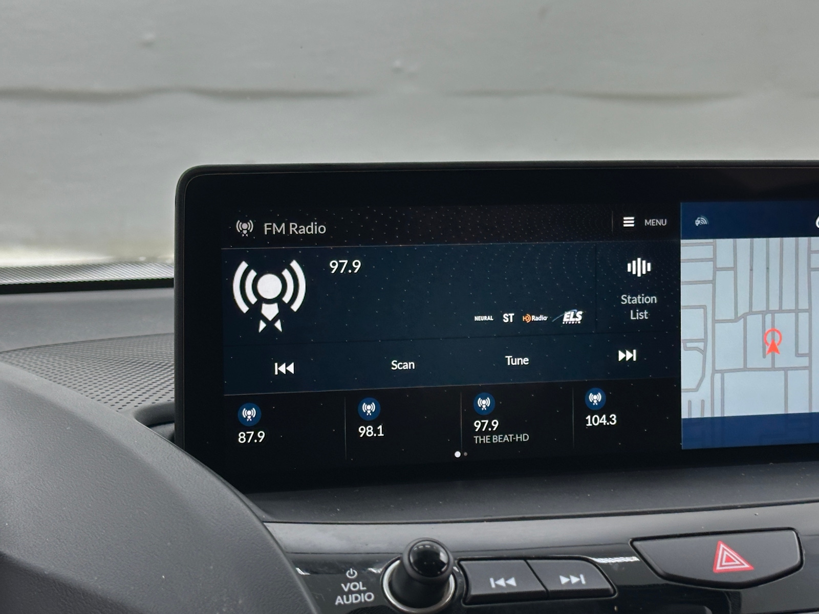 Thumbnail: 2023 Acura RDX - 3