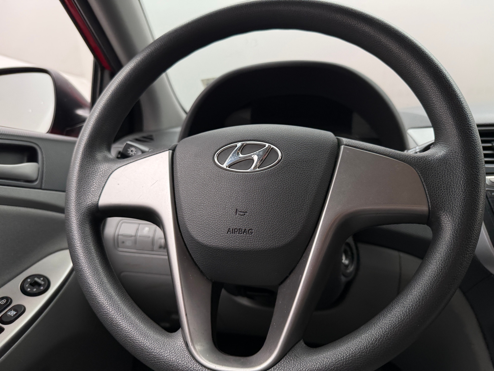 Thumbnail: 2016 Hyundai Accent - 5