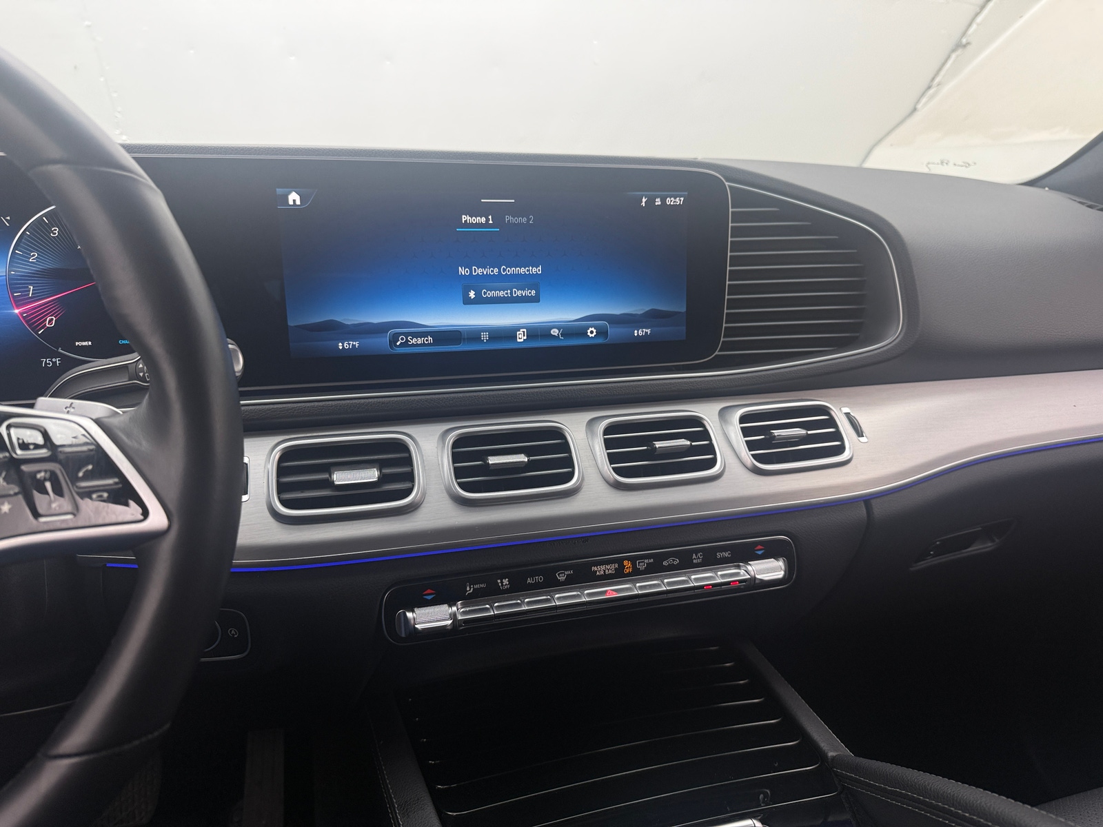 Thumbnail: 2025 Mercedes-Benz GLE - 3