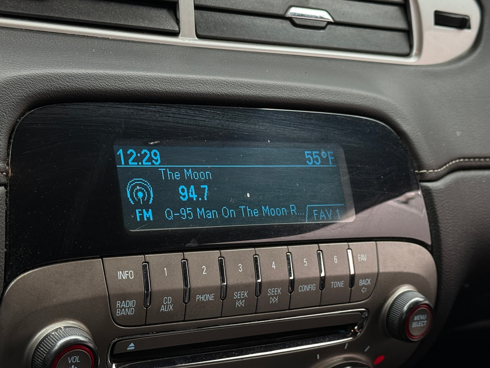 Thumbnail: 2014 Chevrolet Camaro - 3