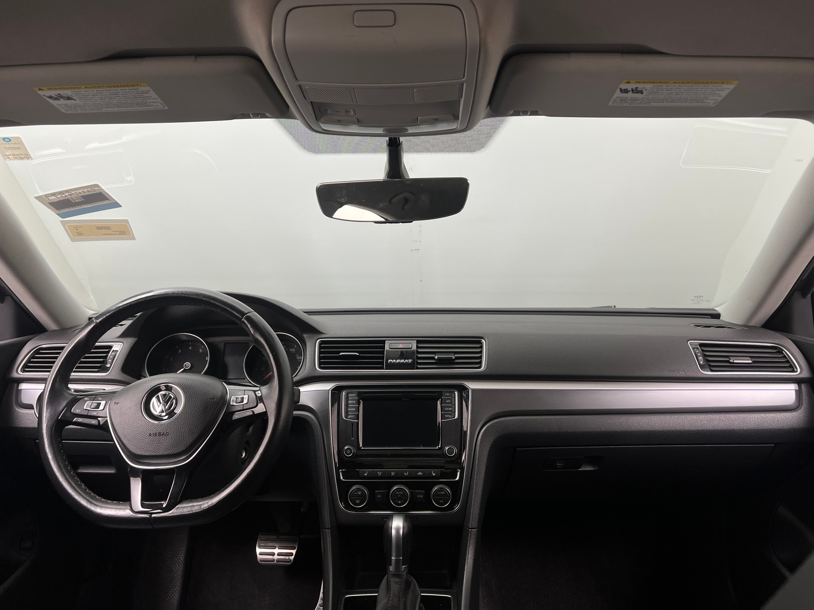 Thumbnail: 2018 Volkswagen Passat - 2