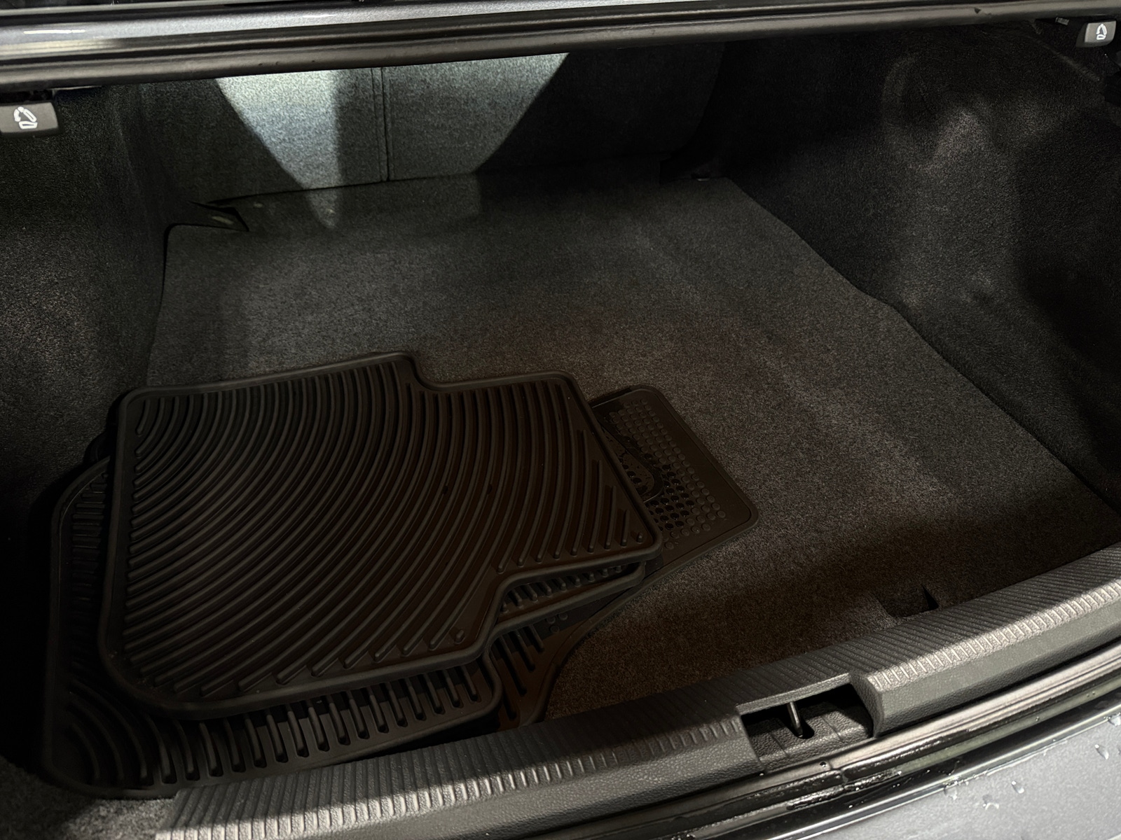 Thumbnail: 2018 Volkswagen Passat - 6