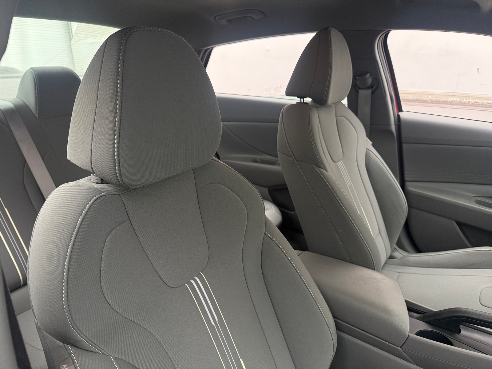 Thumbnail: 2023 Hyundai Elantra - 2