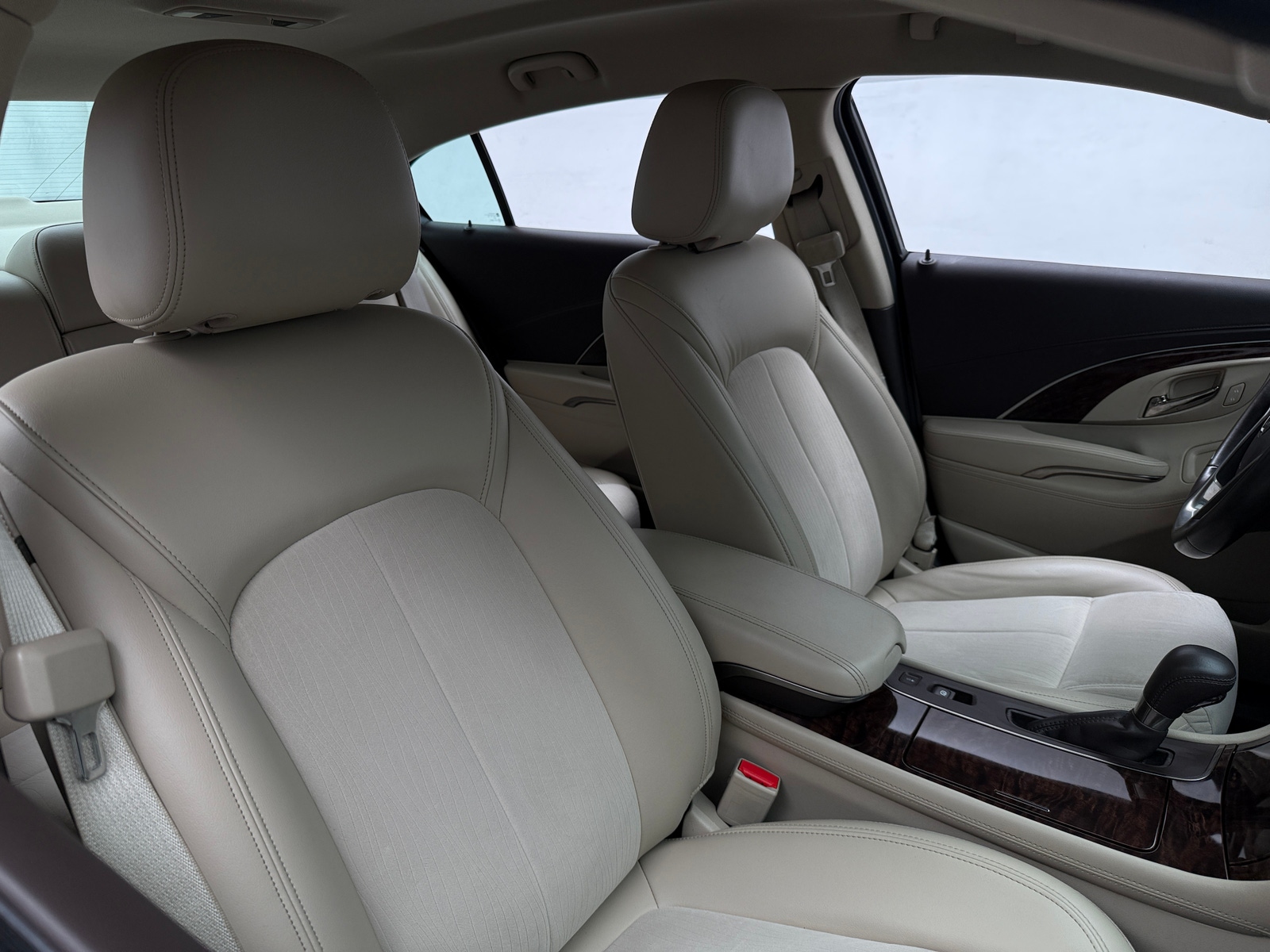 Thumbnail: 2015 Buick LaCrosse - 2