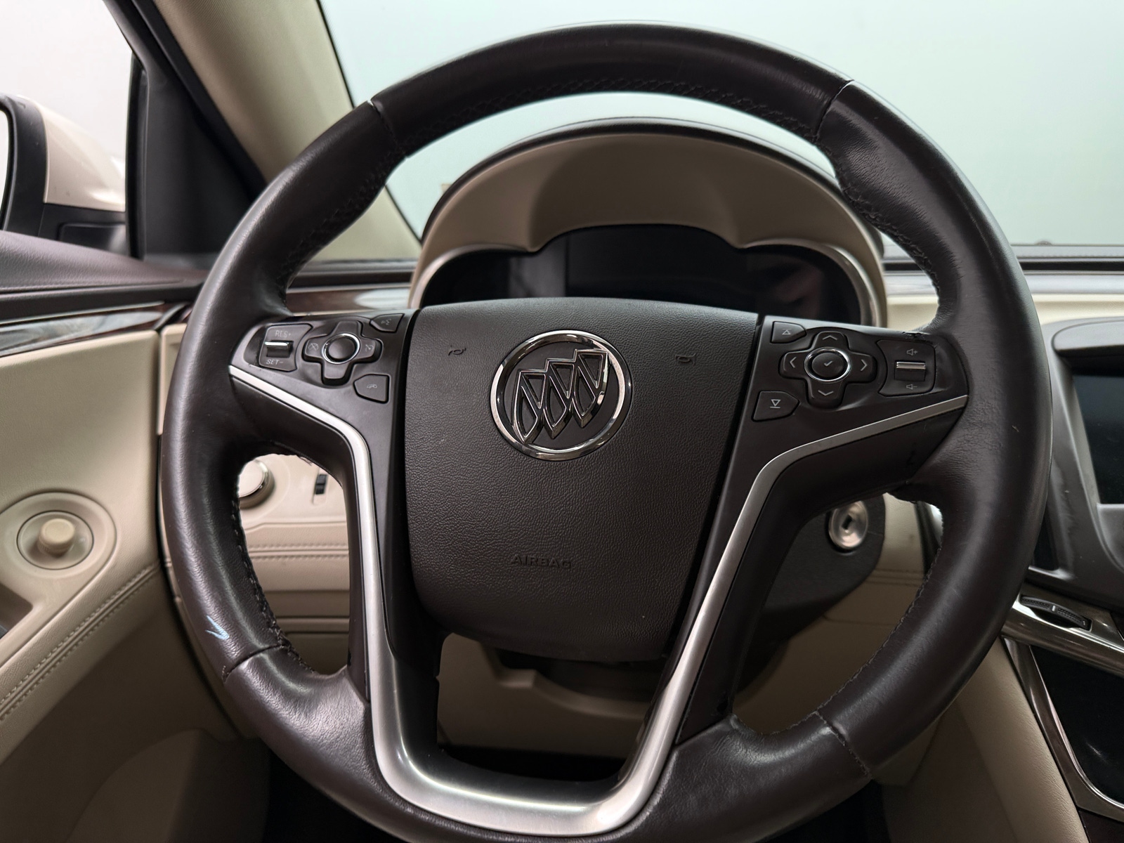 Thumbnail: 2015 Buick LaCrosse - 5