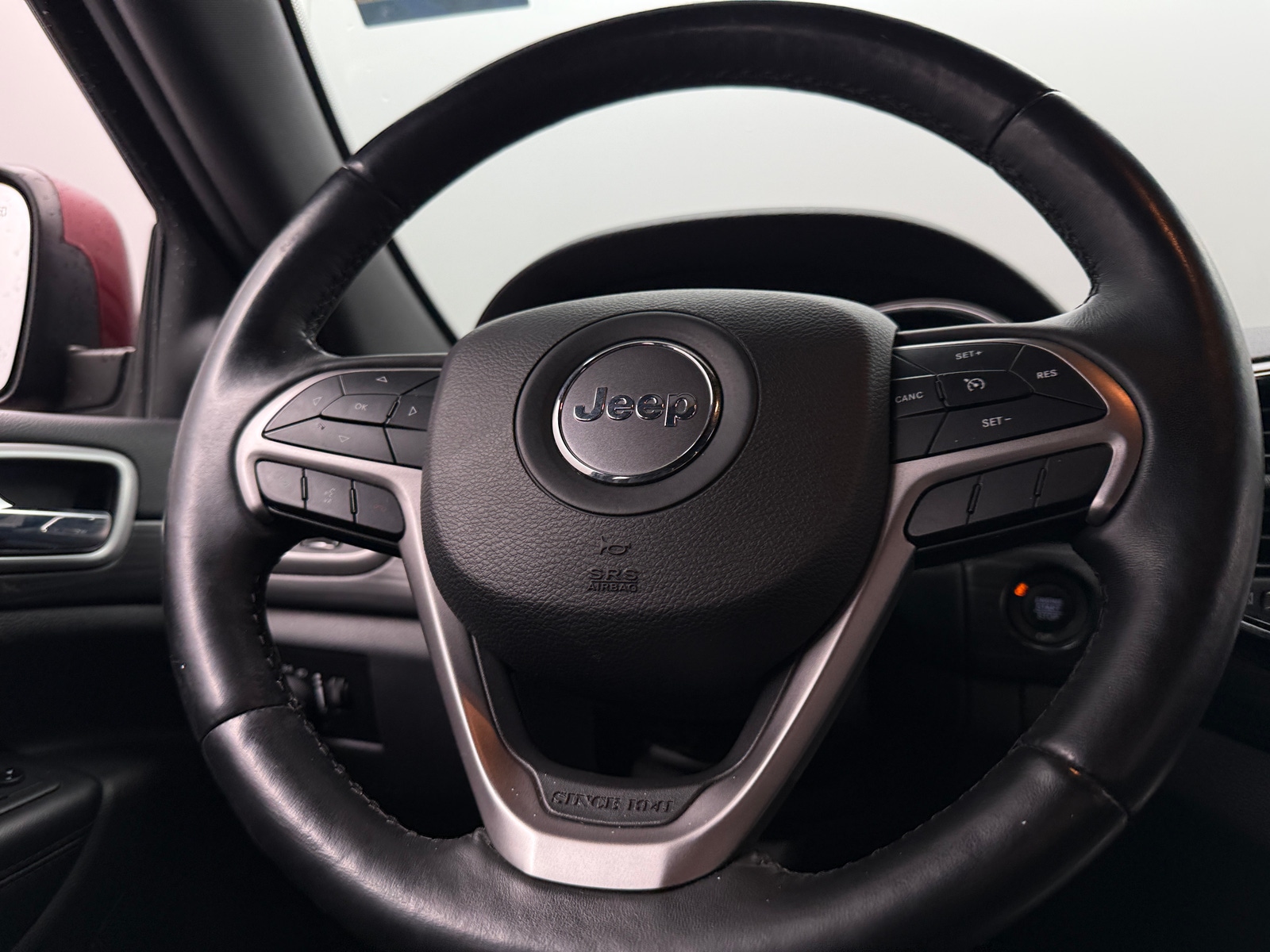 Thumbnail: 2019 Jeep Grand Cherokee - 5