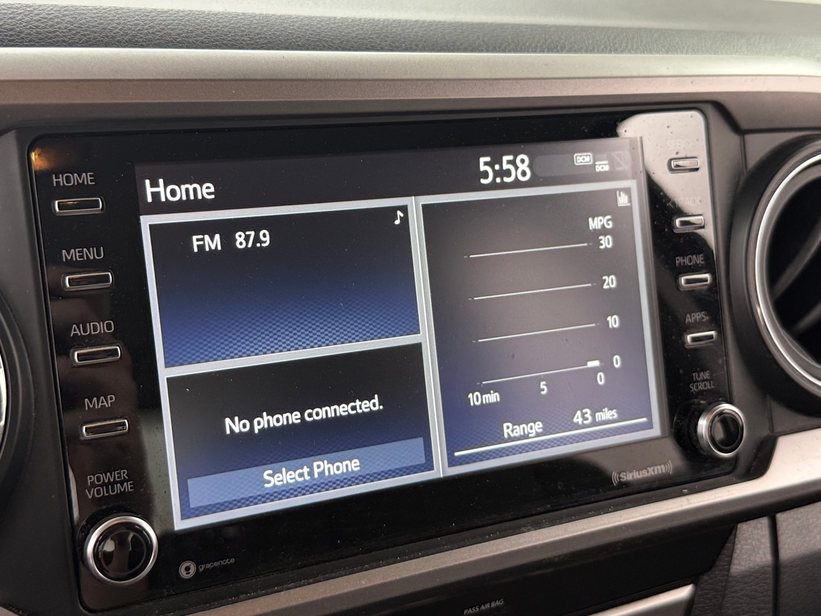 Thumbnail: 2022 Toyota Tacoma - 4