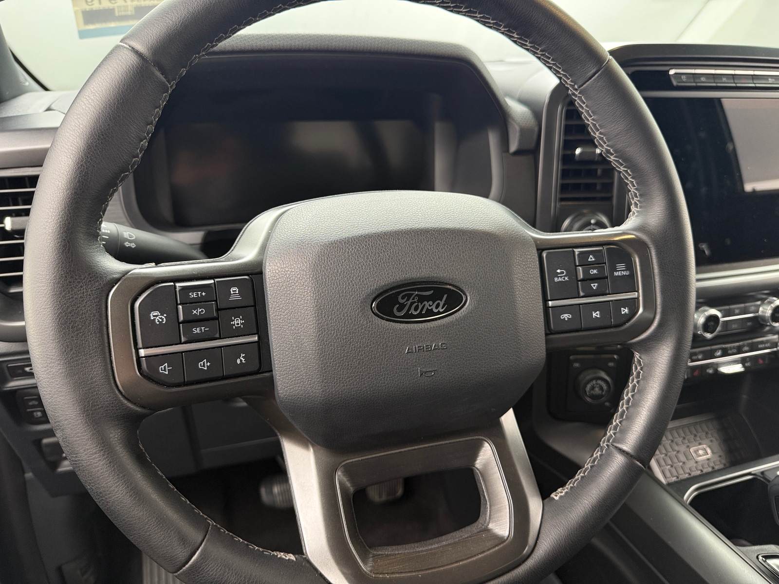 Thumbnail: 2024 Ford Econoline - 5