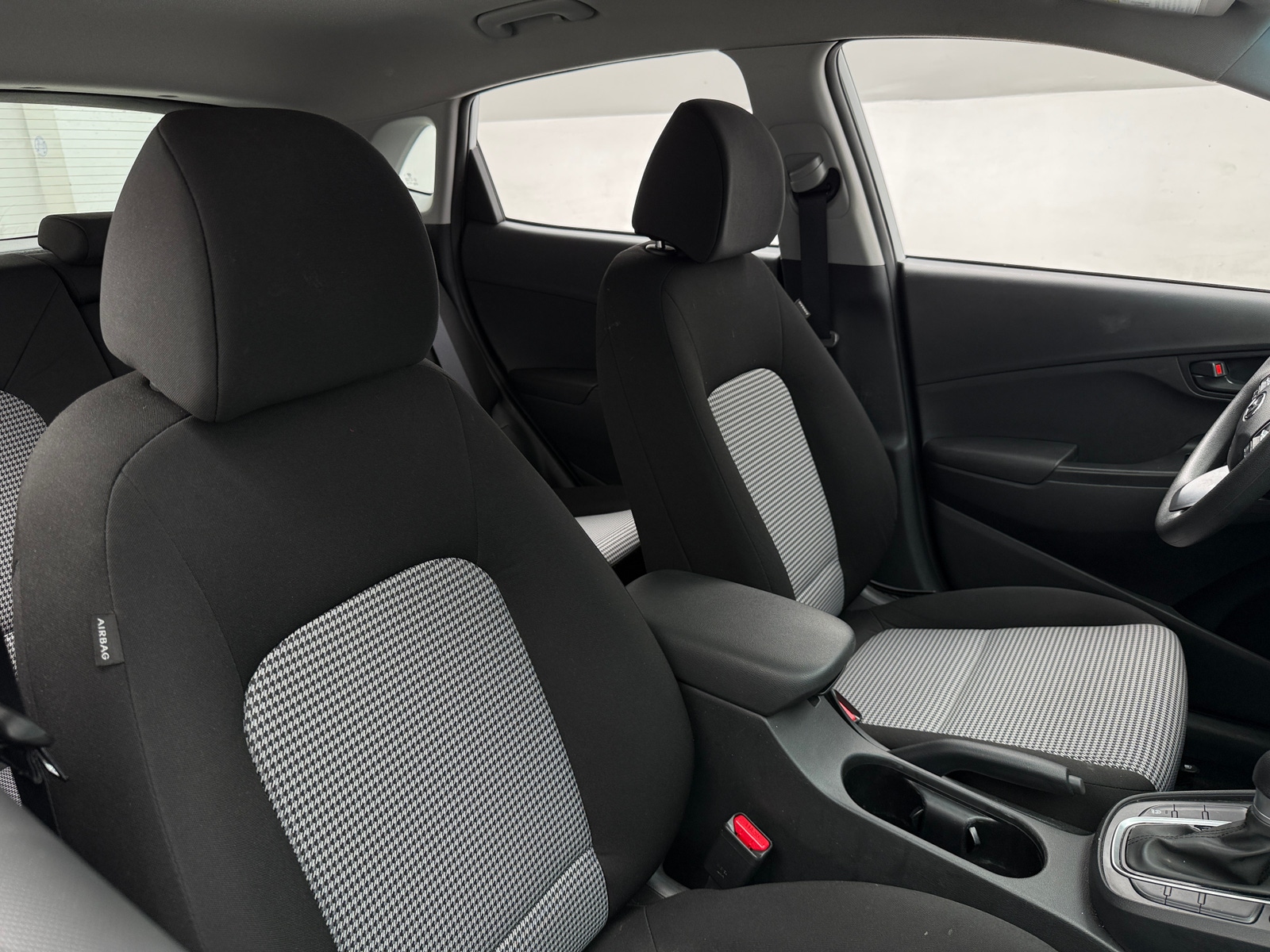 Thumbnail: 2022 Hyundai Kona - 2