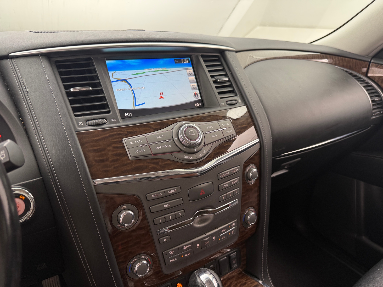 Thumbnail: 2019 Nissan Armada - 4