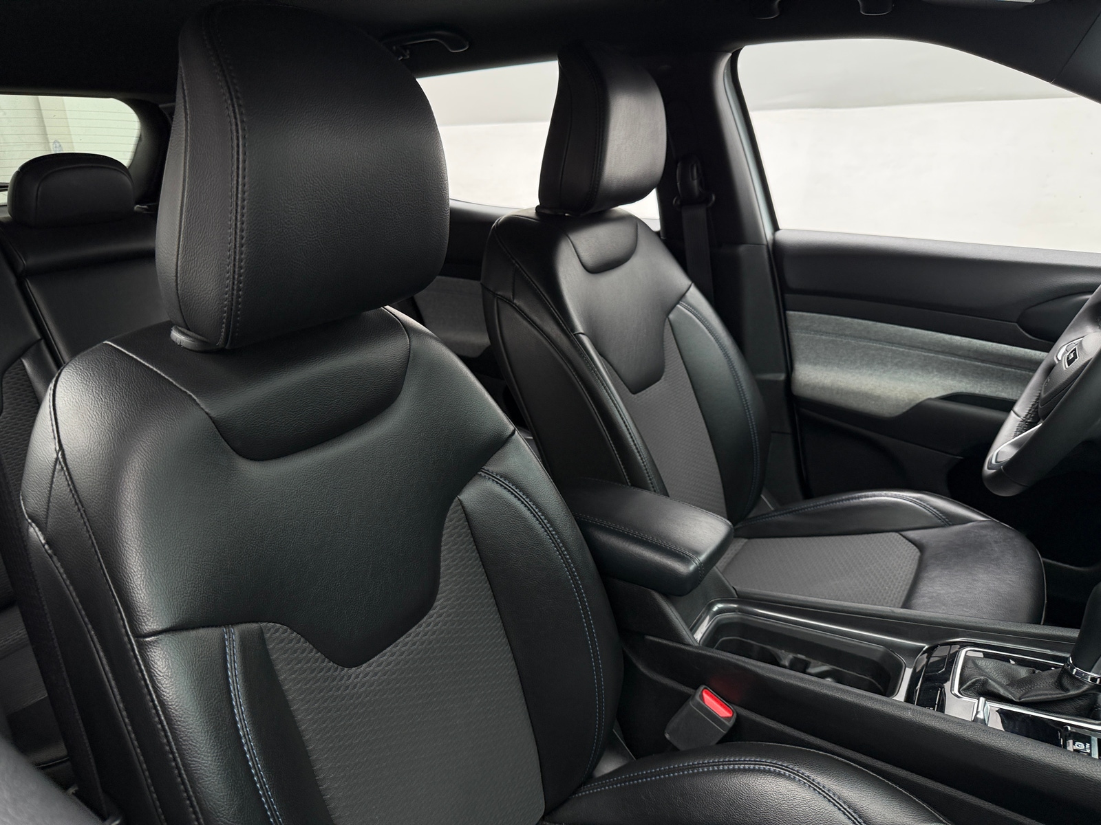 Thumbnail: 2023 Jeep Compass - 2