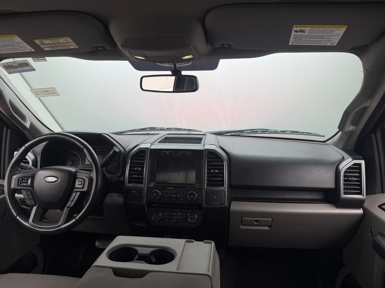 Thumbnail: 2018 Ford Econoline - 3