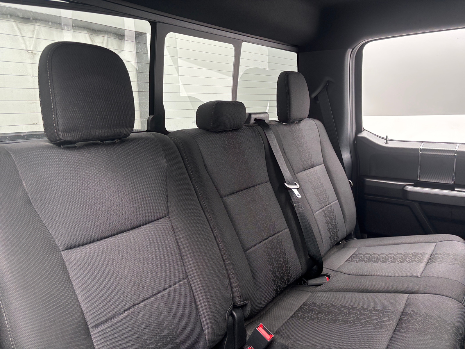 Thumbnail: 2020 Ford Econoline - 6