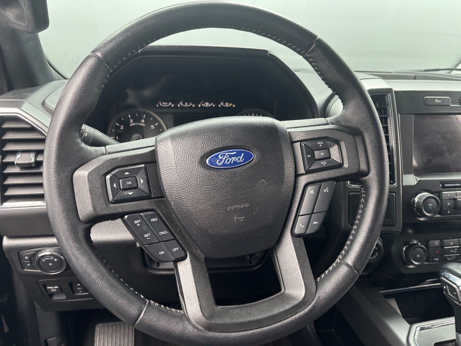 Thumbnail: 2020 Ford Econoline - 5