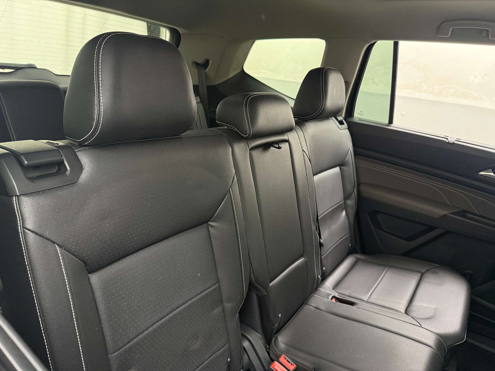 Thumbnail: 2022 Volkswagen Atlas - 5