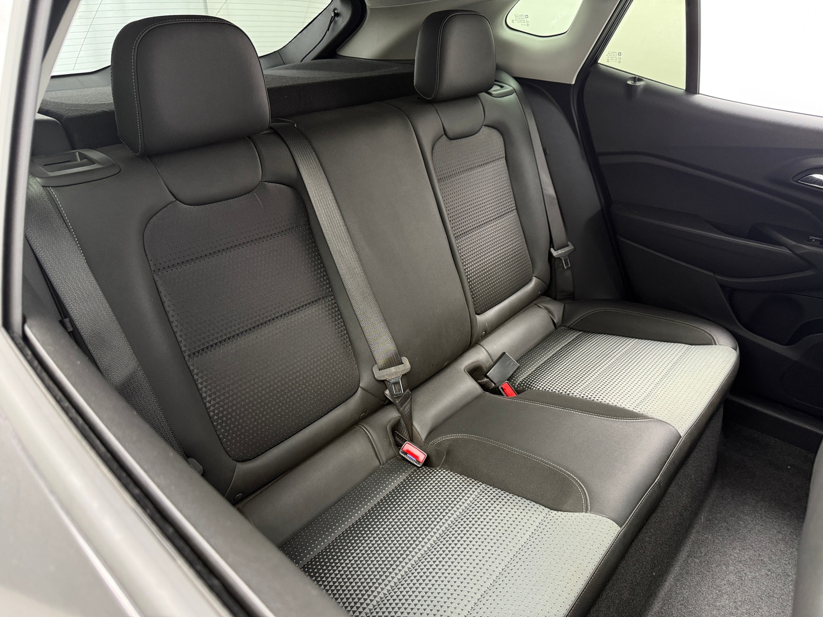 Thumbnail: 2025 Chevrolet Trax - 6