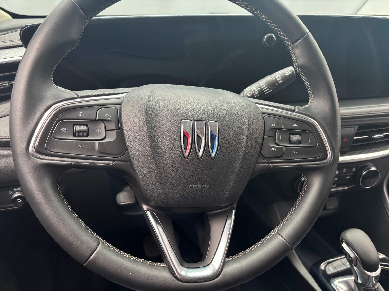 Thumbnail: 2025 Buick Encore GX - 5