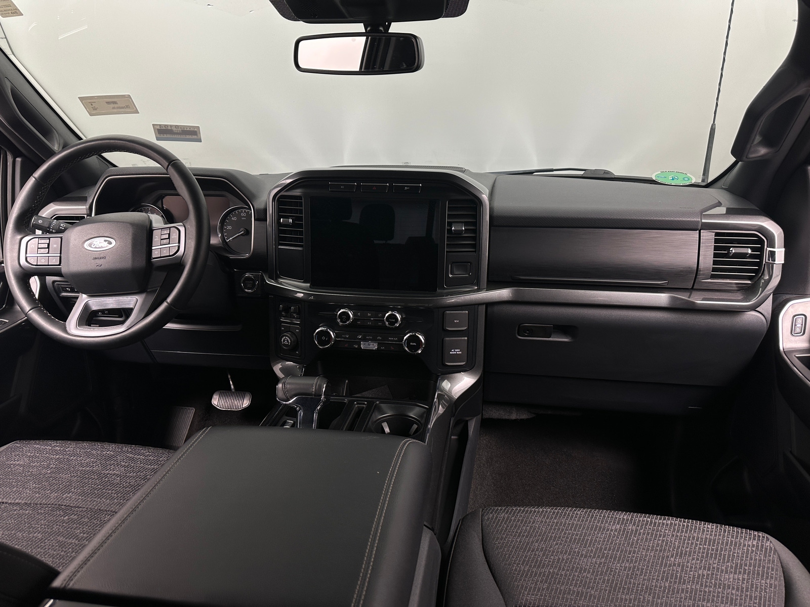 Thumbnail: 2023 Ford Econoline - 3