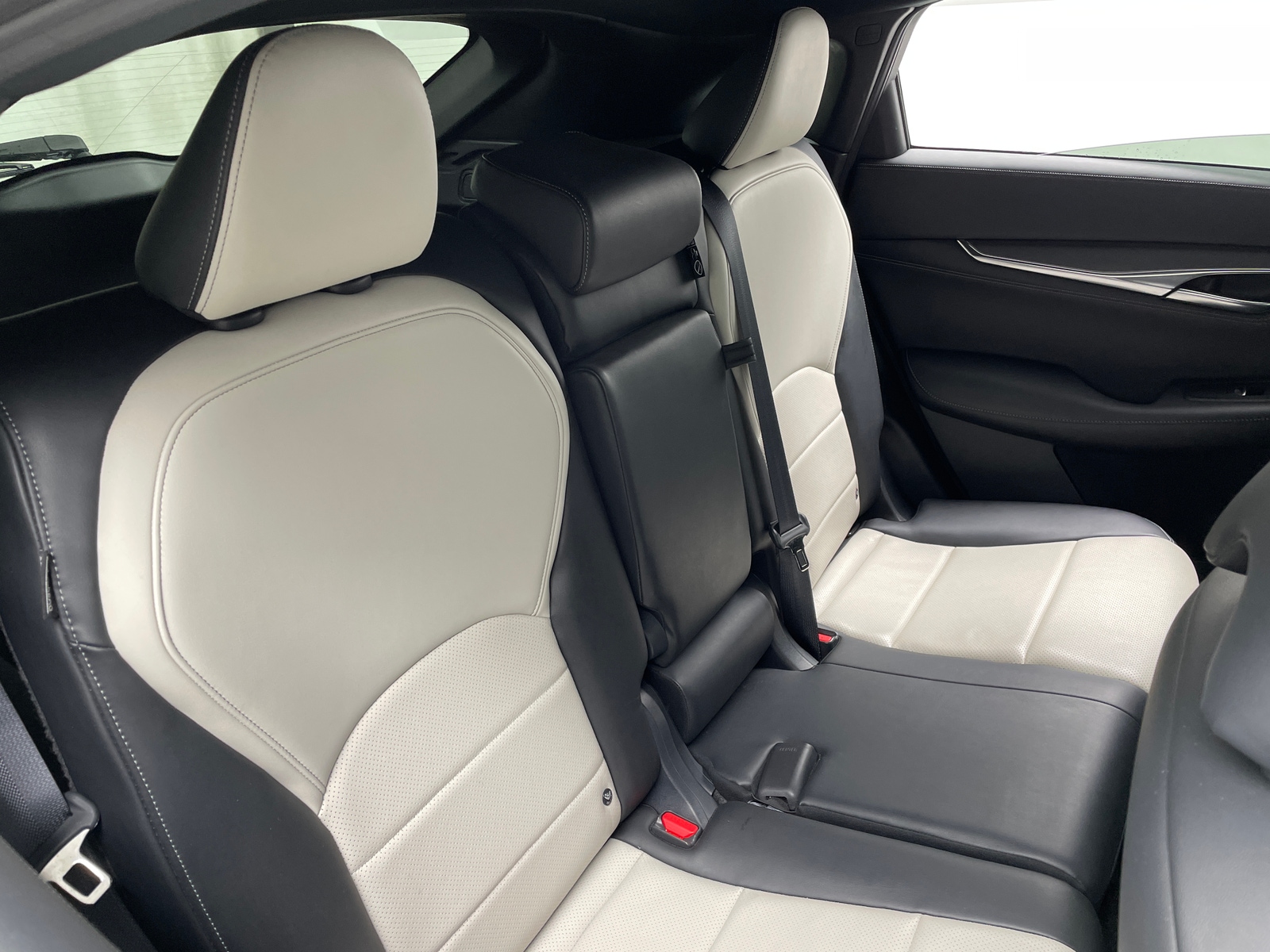 Thumbnail: 2023 INFINITI QX55 - 5