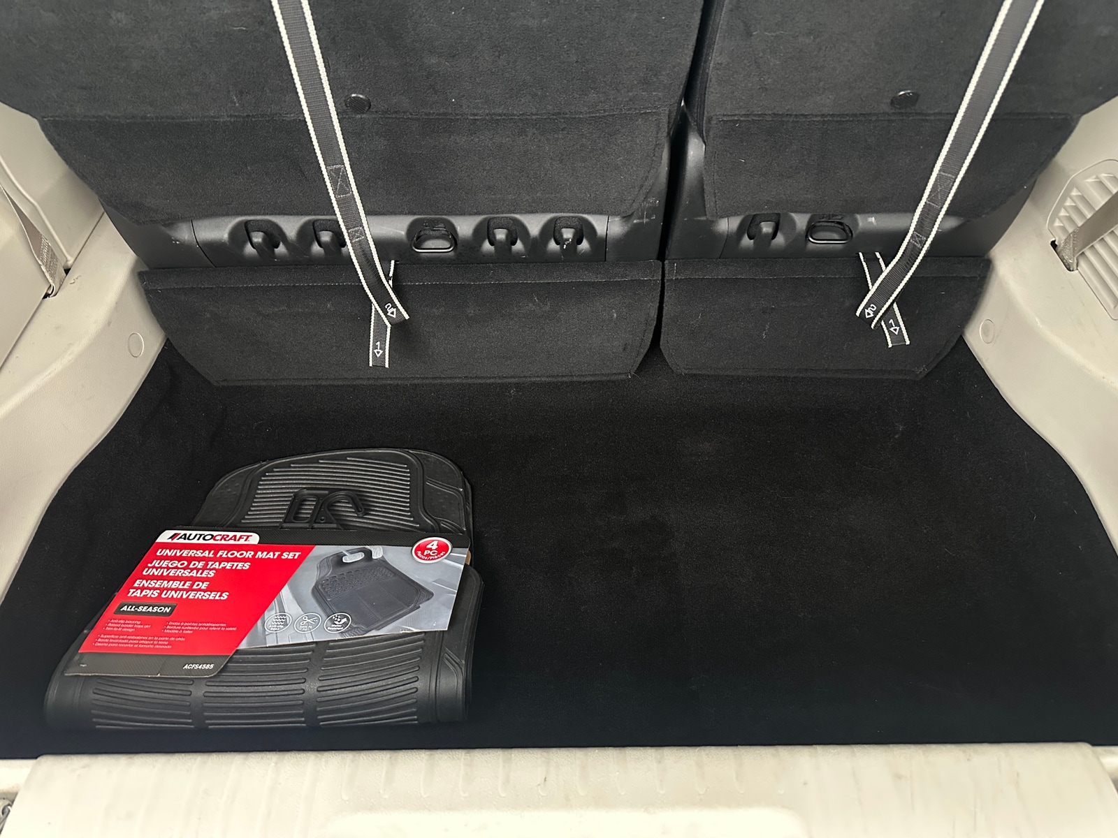 Thumbnail: 2024 Chrysler Pacifica - 6