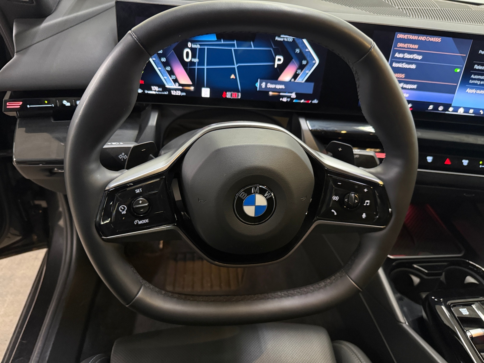 Thumbnail: 2024 BMW 5 Series - 4