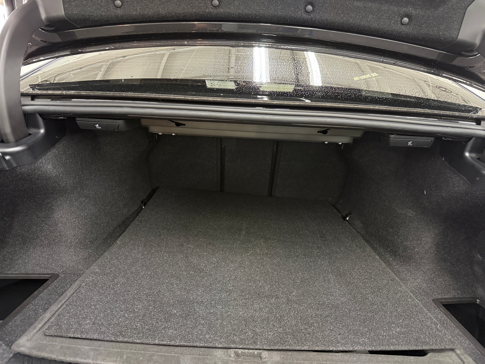 Thumbnail: 2024 BMW 5 Series - 6