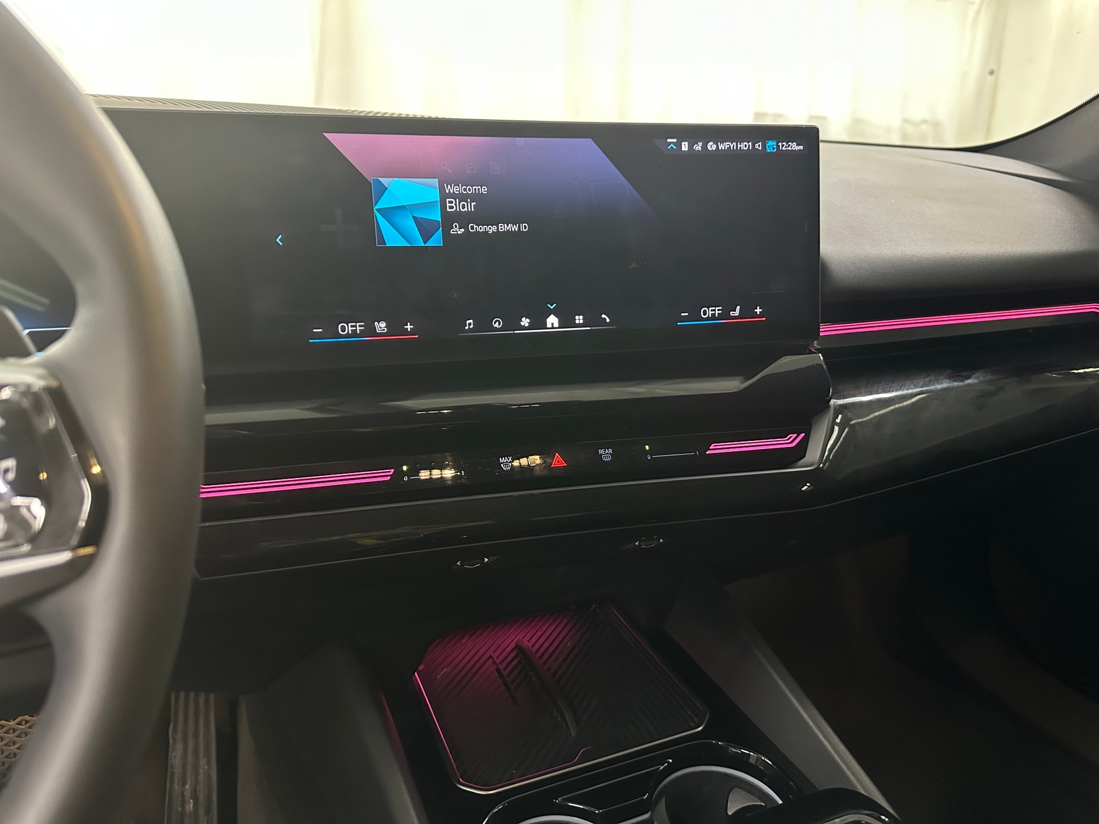 Thumbnail: 2024 BMW 5 Series - 3