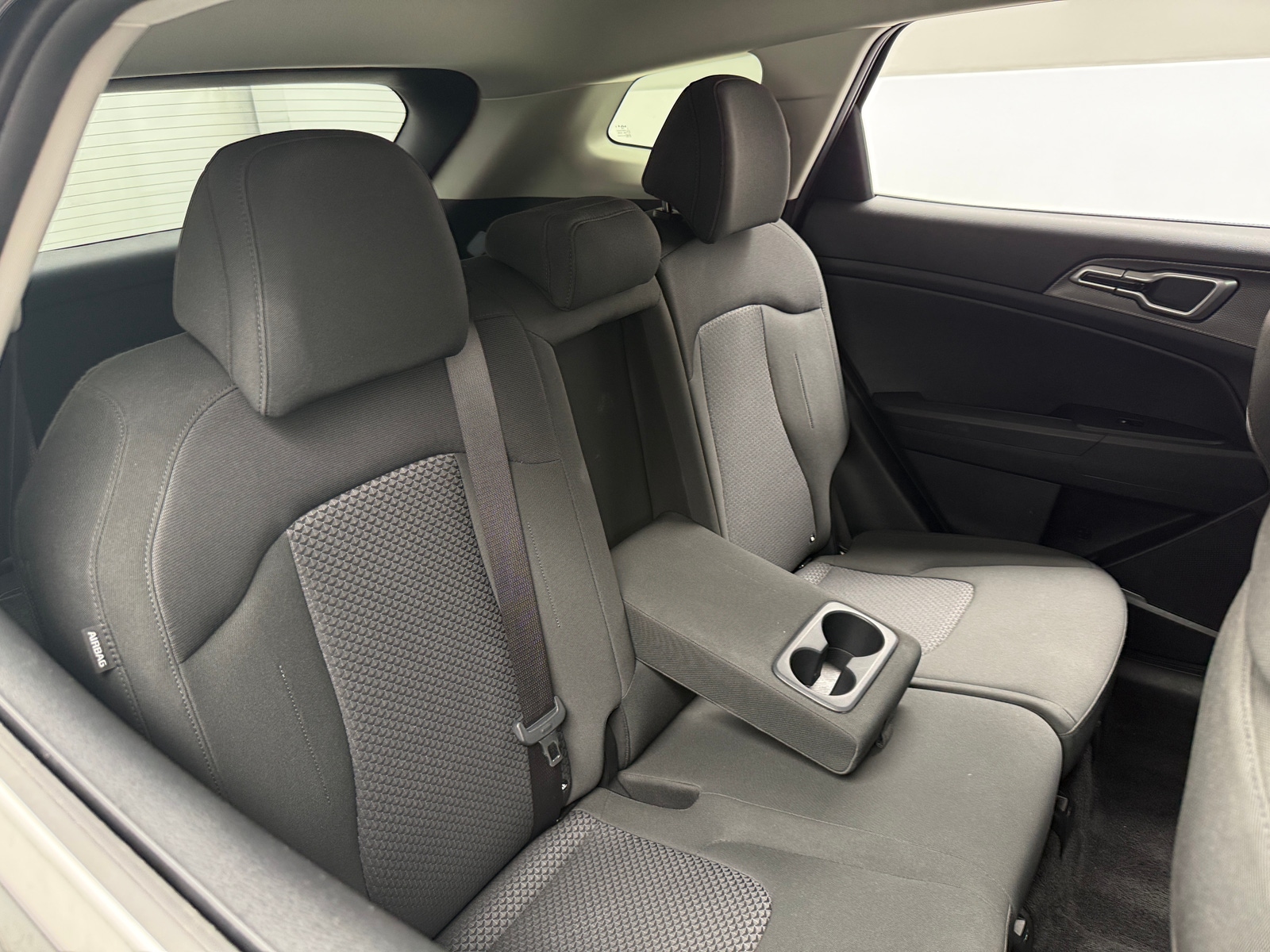 Thumbnail: 2025 Kia Sportage - 6